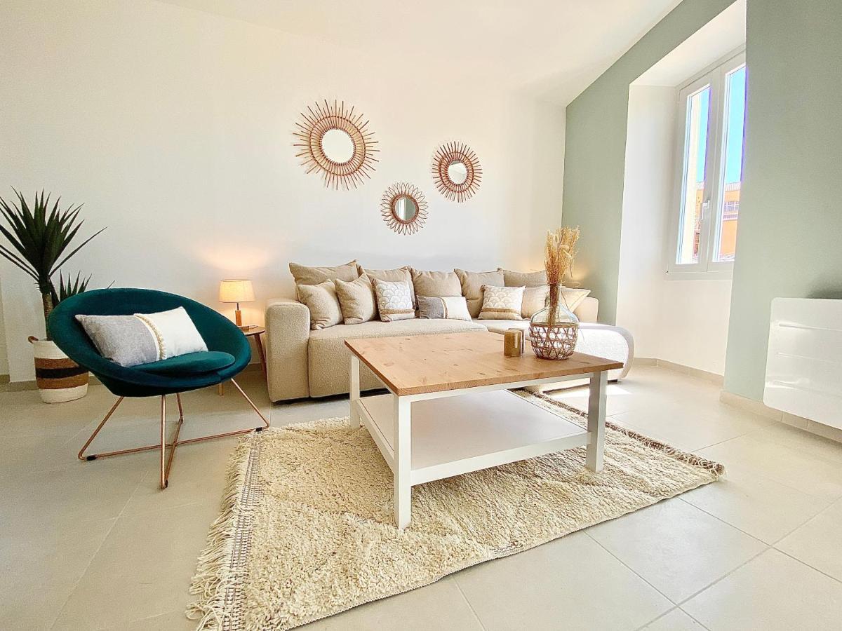 Montee Fleurie Apartment Ментона Екстериор снимка