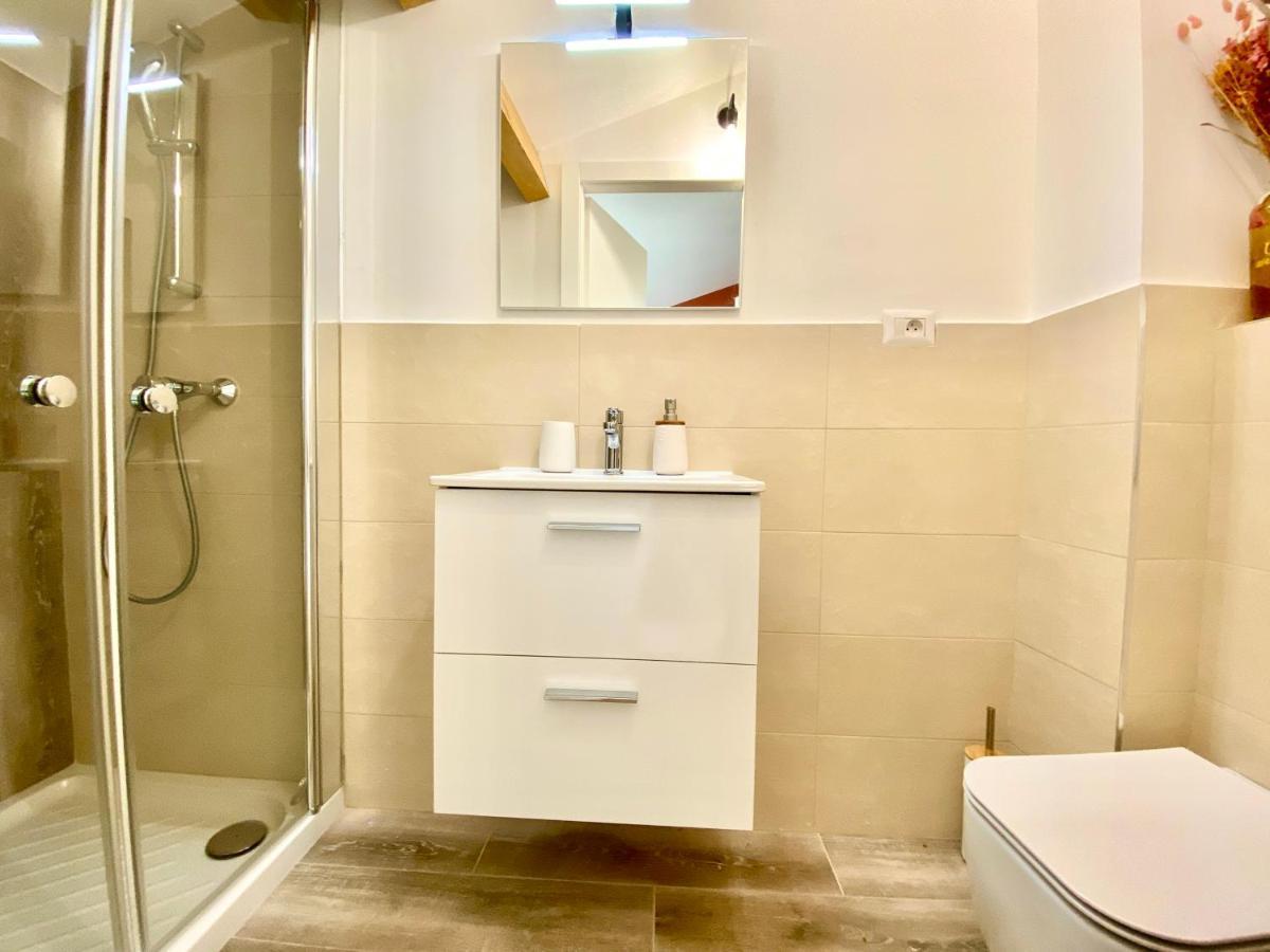 Montee Fleurie Apartment Ментона Екстериор снимка